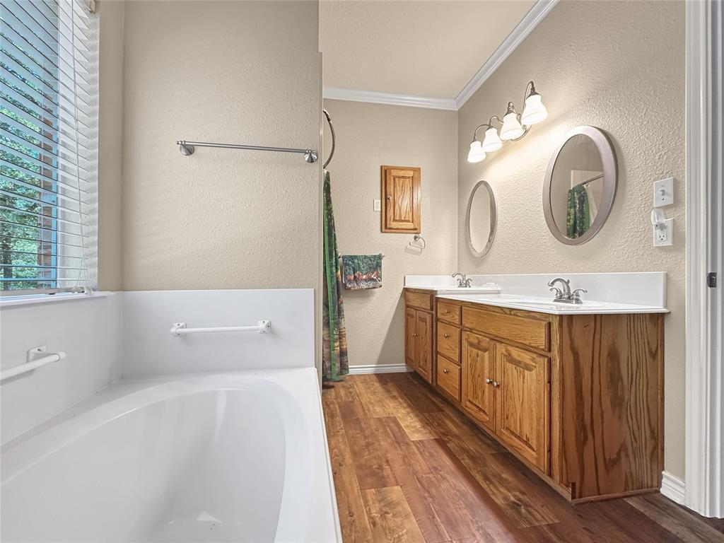 3704 County Road 220 Property Photo 16