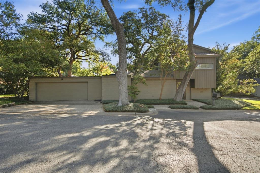 6128 Plum Valley Place Property Photo 1