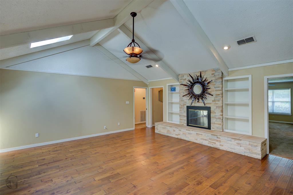6216 N Windermere Drive Property Photo 5