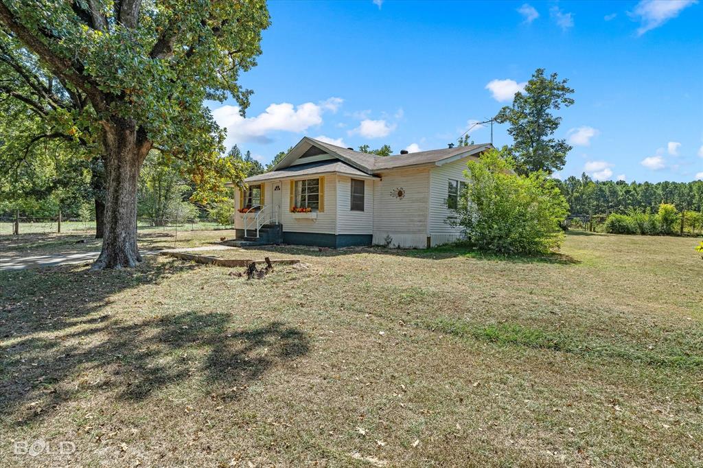 2054 La 2 Highway Property Photo 17