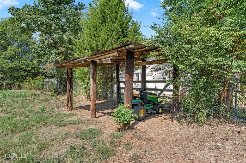 2054 La 2 Highway Property Photo 20