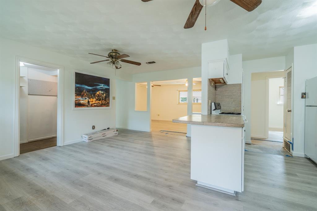 1105 Belle Street Property Photo 6