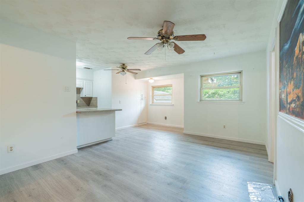 1105 Belle Street Property Photo 8