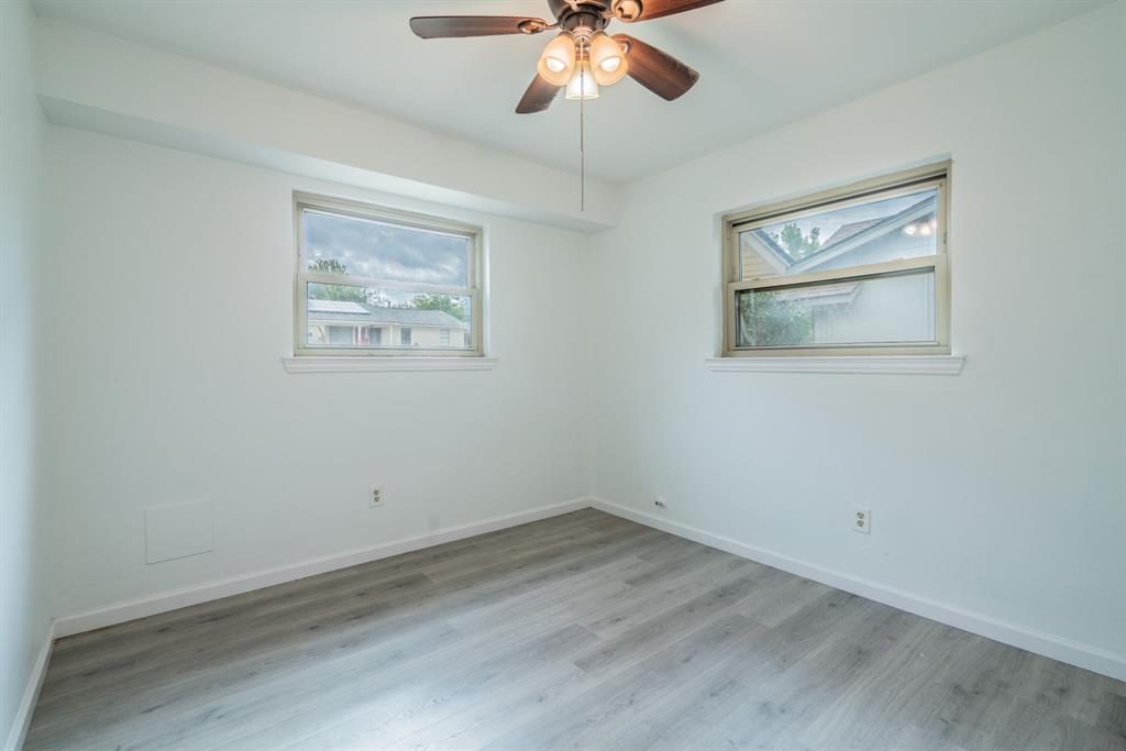 1105 Belle Street Property Photo 13