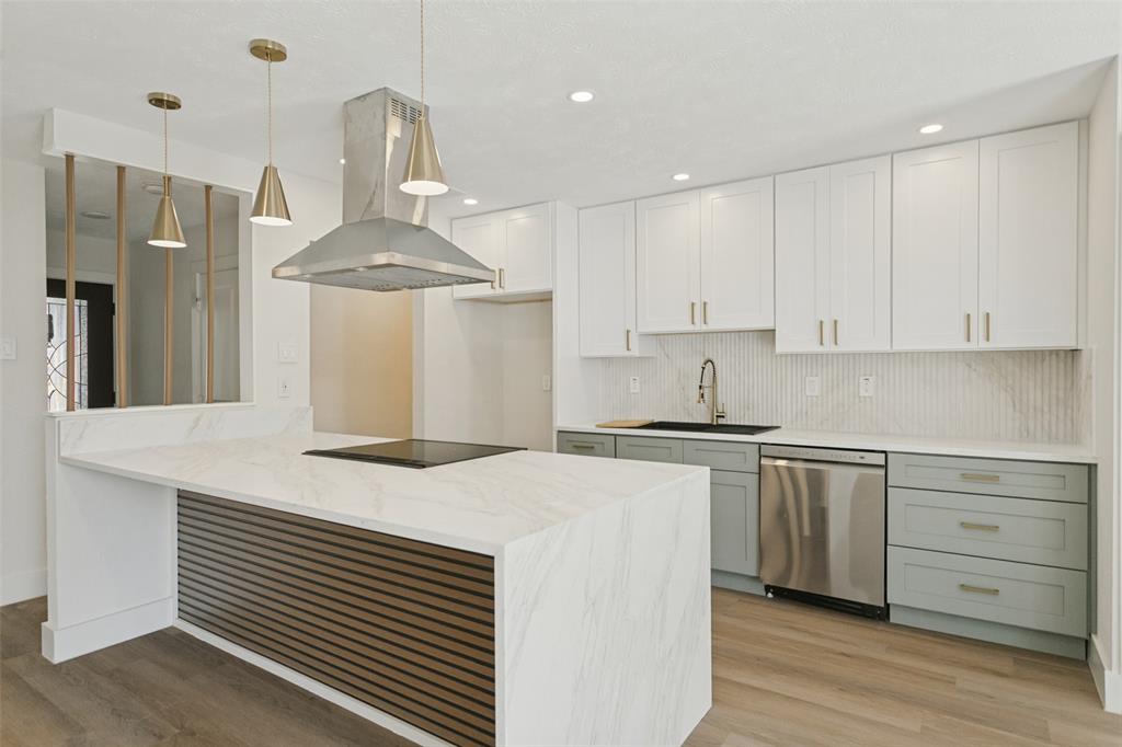540 Hanover Drive Property Photo 11