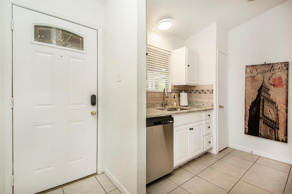 2500 E Park Boulevard W3 Property Photo 3