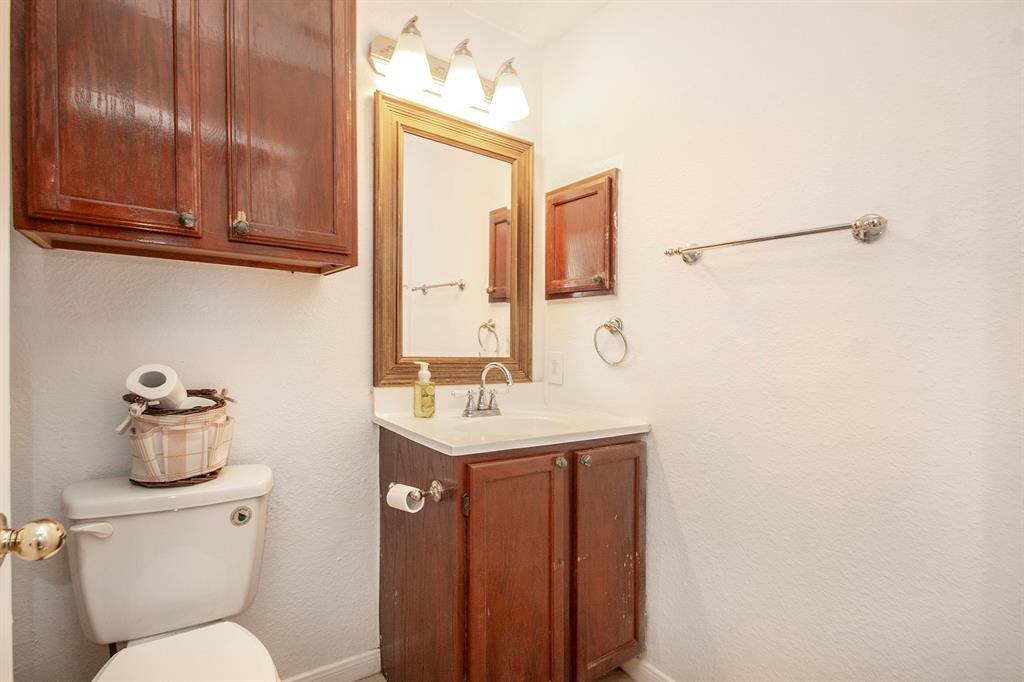 2500 E Park Boulevard W3 Property Photo 14