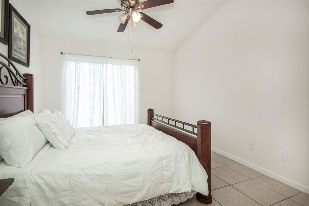 2500 E Park Boulevard W3 Property Photo 17