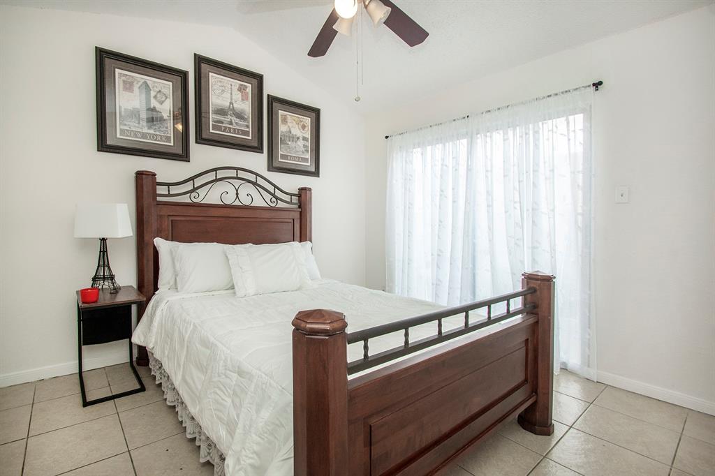 2500 E Park Boulevard W3 Property Photo 18