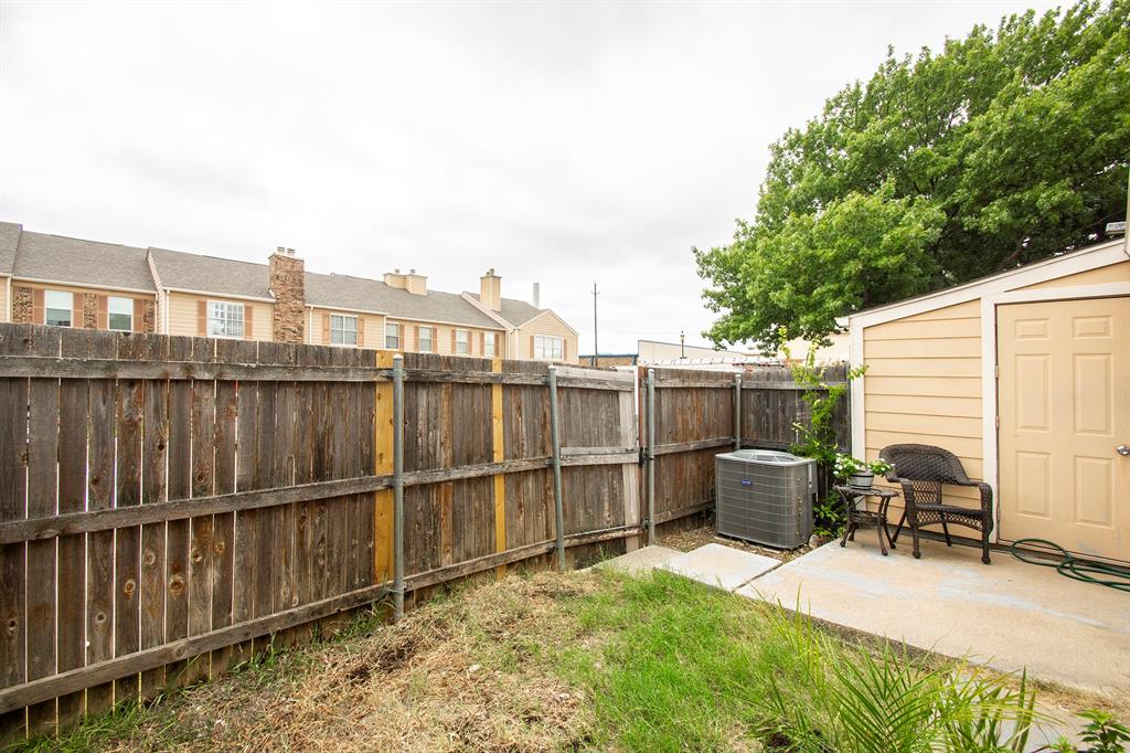 2500 E Park Boulevard W3 Property Photo 22
