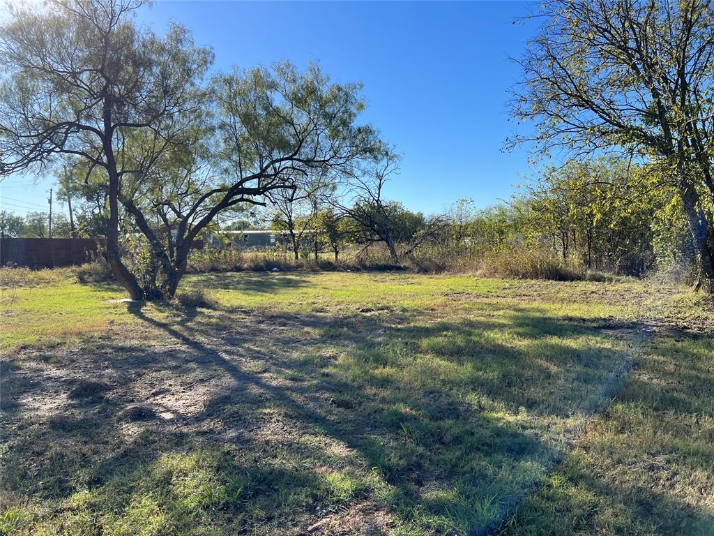 5601 Belaire Circle Property Photo 7