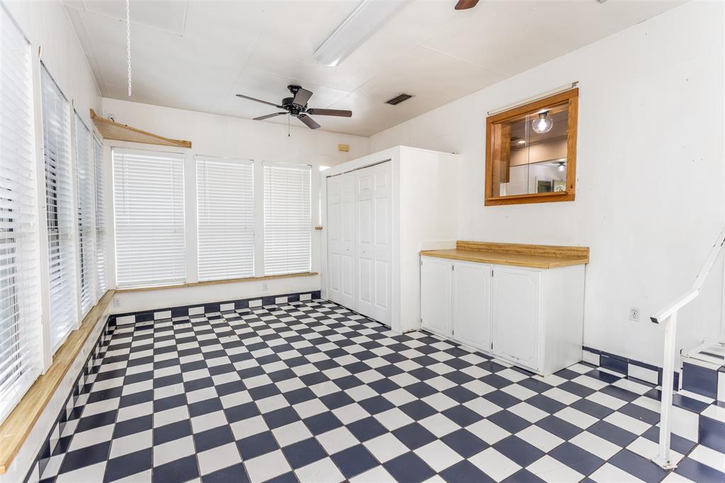 1206 N Morris Street Property Photo 27