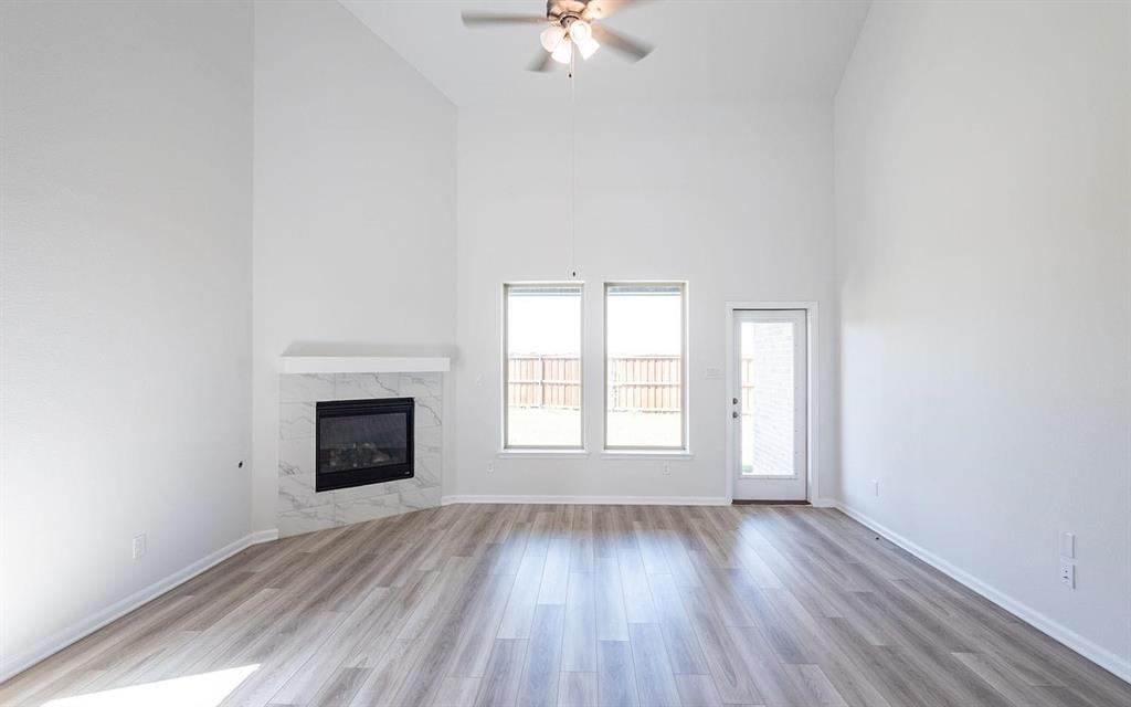 16905 Flagstone Drive Property Photo 4