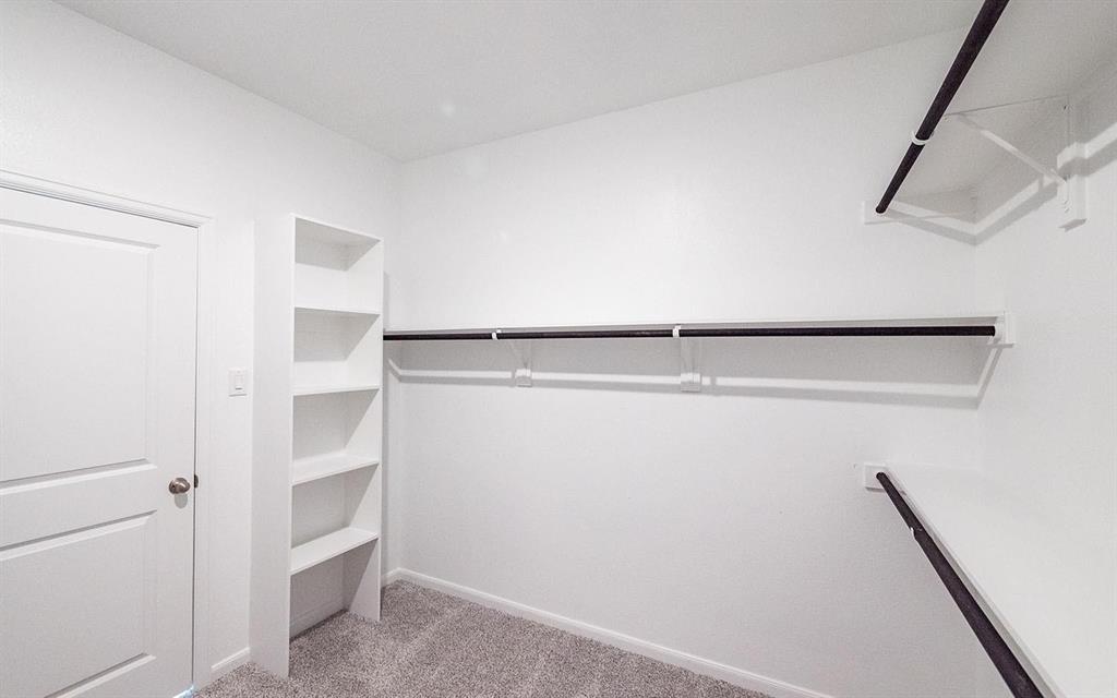 16905 Flagstone Drive Property Photo 15
