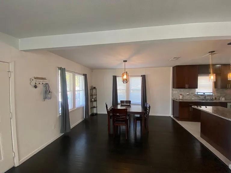 3223 Stanley Avenue Property Photo 3