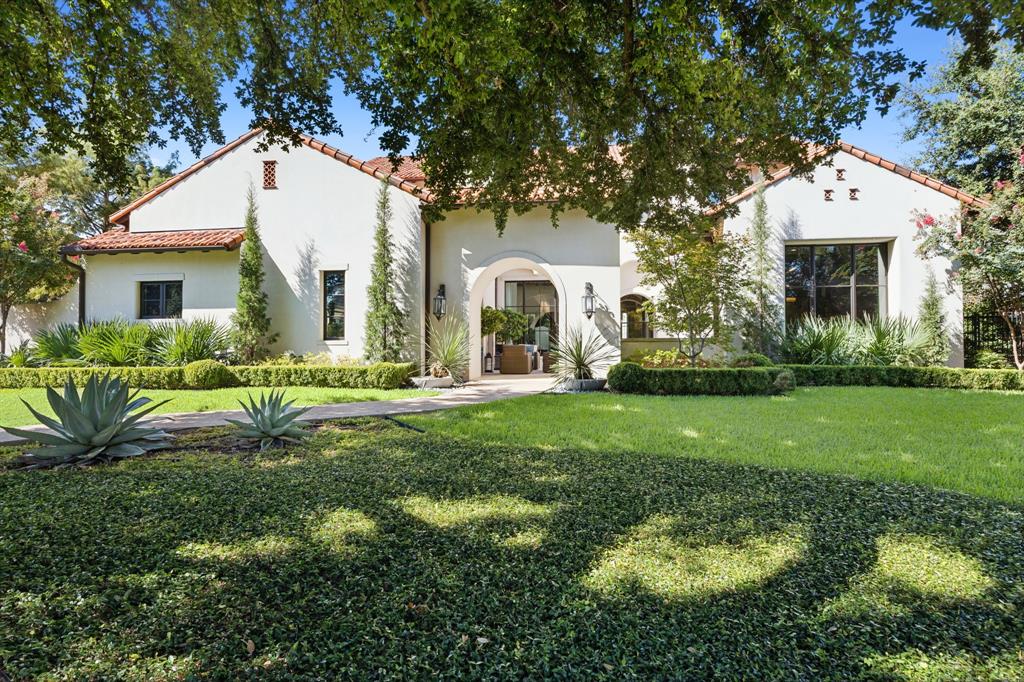 1402 Fountain Grass Court Property Photo 35