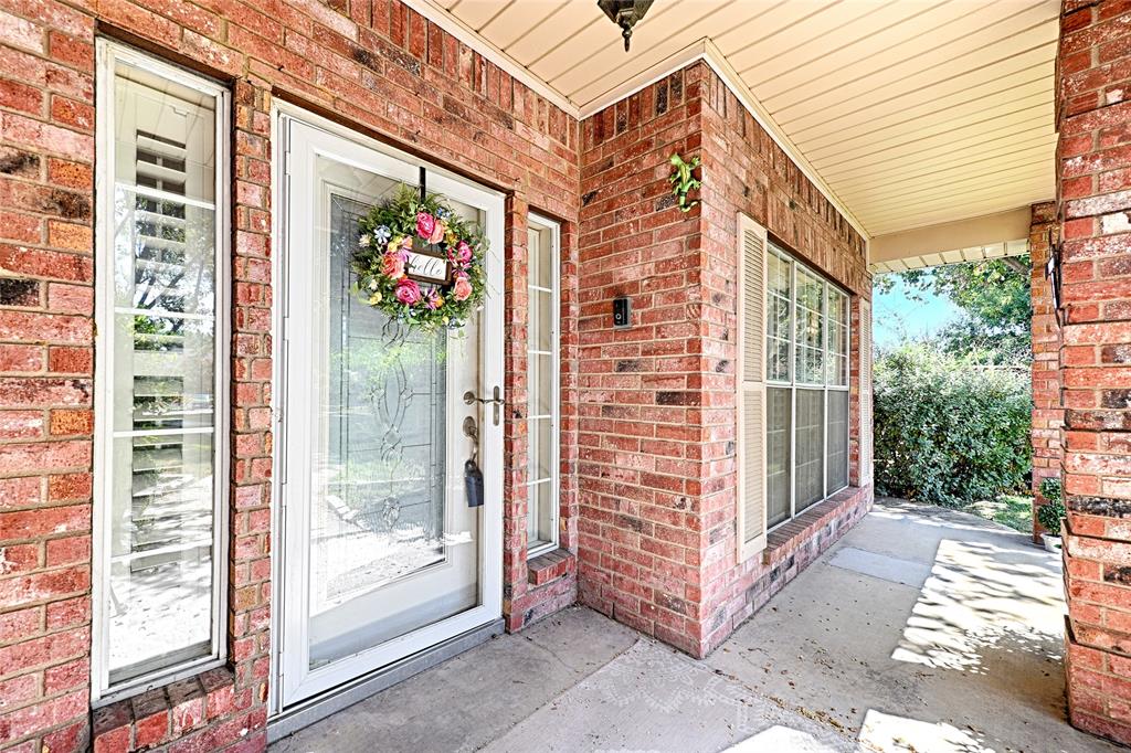 1229 Jeanette Way Property Photo 3