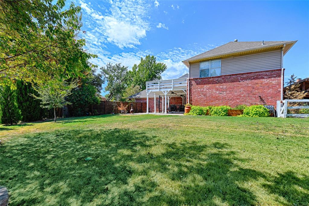 1229 Jeanette Way Property Photo 6