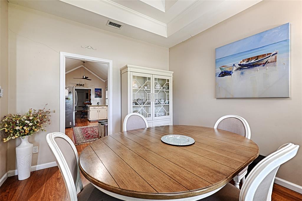1229 Jeanette Way Property Photo 12