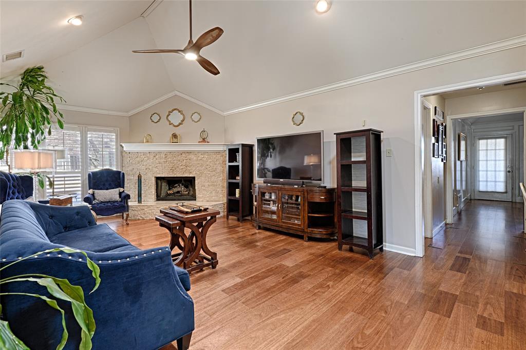 1229 Jeanette Way Property Photo 19