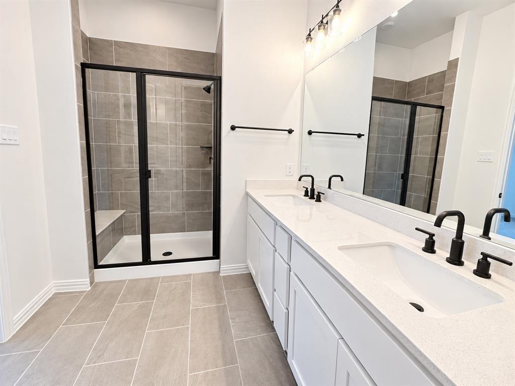 4708 Craymore Road Property Photo 7