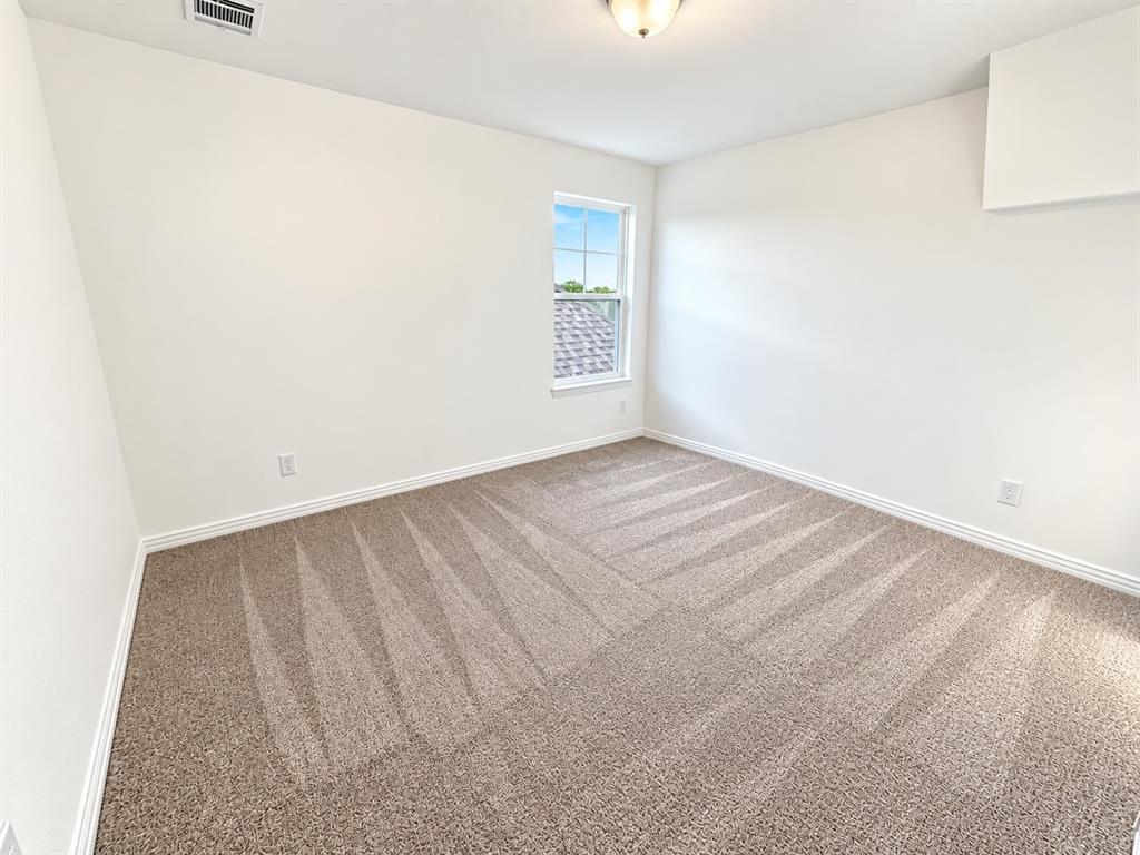 4708 Craymore Road Property Photo 10