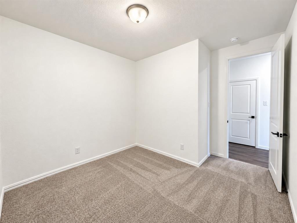 4708 Craymore Road Property Photo 12