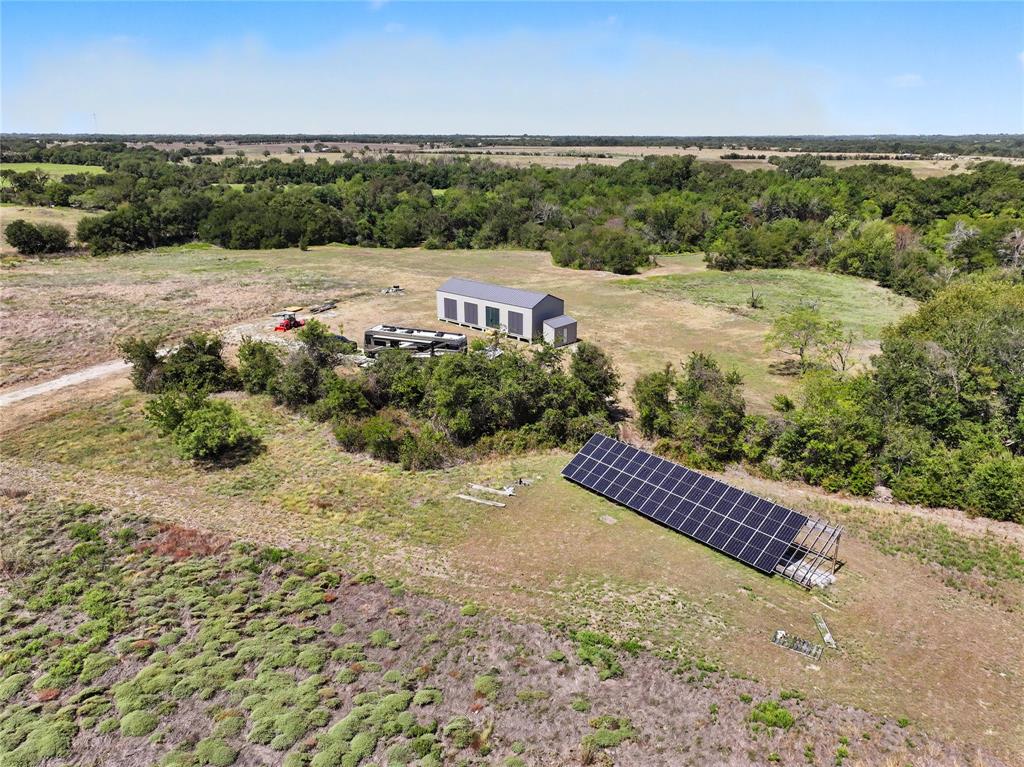 6927 State Highway 22 Property Photo 1