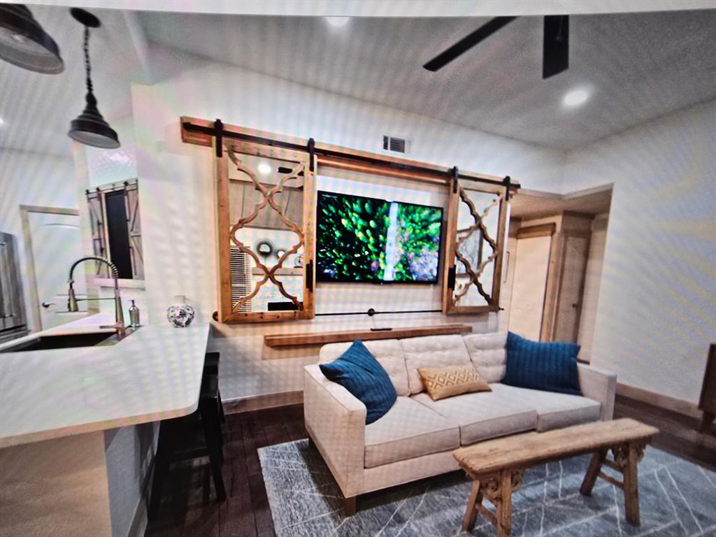 1381 Mimosa A Property Photo 1