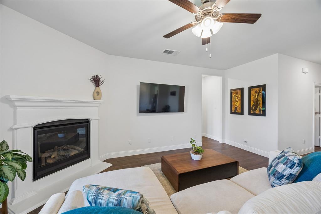 11233 Gold Pan Trail Property Photo 8