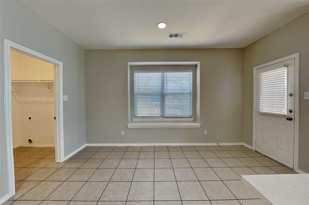 3848 Brandywine Lane Property Photo 6