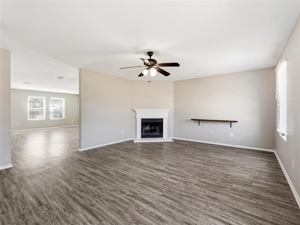 1122 Antoinette Drive Property Photo 5