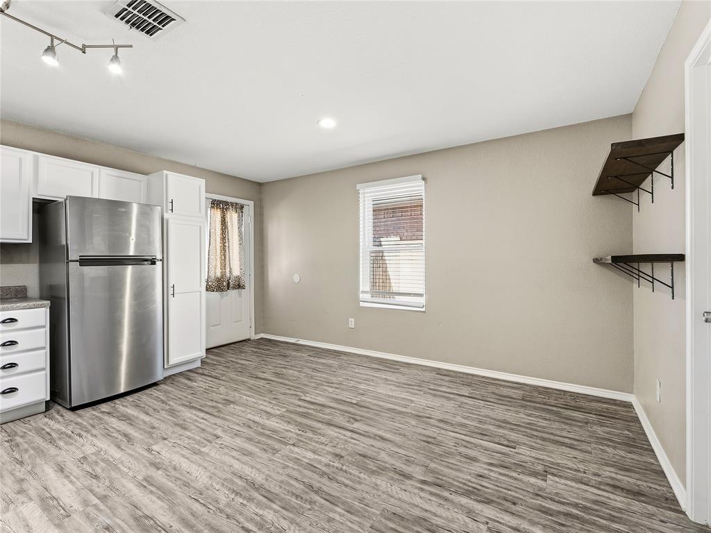 1122 Antoinette Drive Property Photo 10