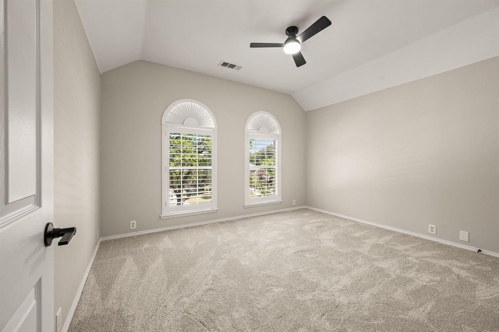 11207 Raveneaux Drive Property Photo 26