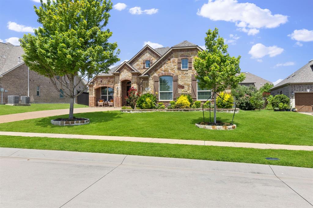 9902 Clubhouse Circle Property Photo 2