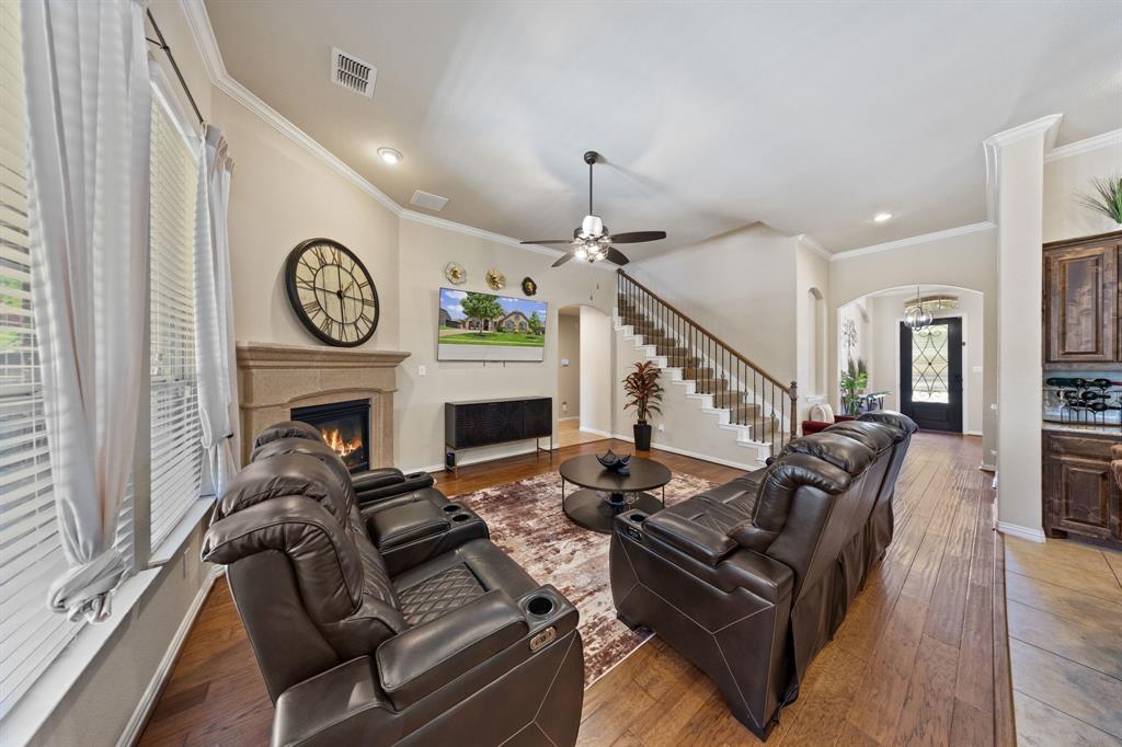 9902 Clubhouse Circle Property Photo 12