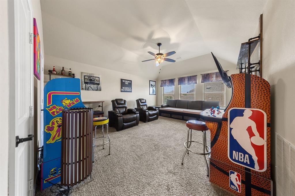 9902 Clubhouse Circle Property Photo 23