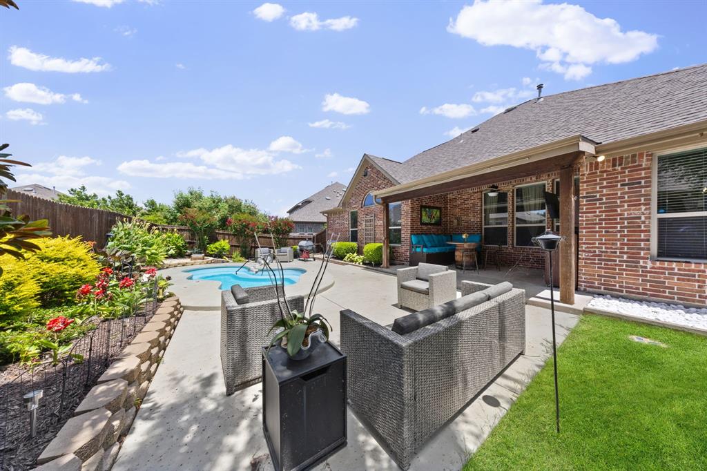 9902 Clubhouse Circle Property Photo 27