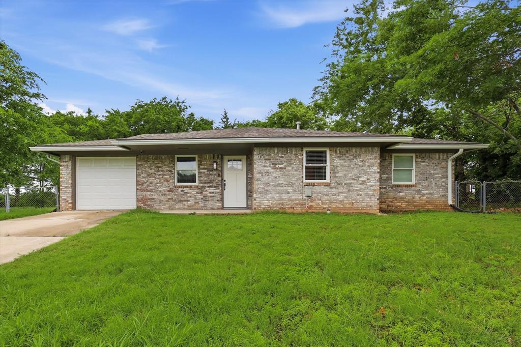 1701 Aster Street Property Photo 13