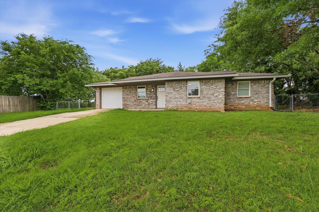 1701 Aster Street Property Photo 23