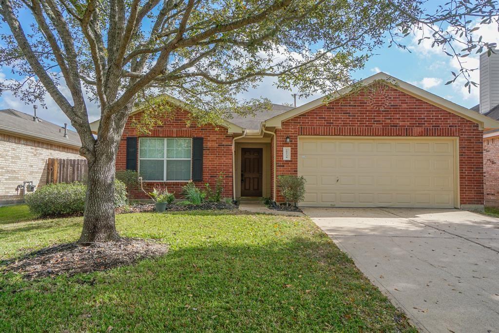 18138 Calcaterra Court Property Photo 1