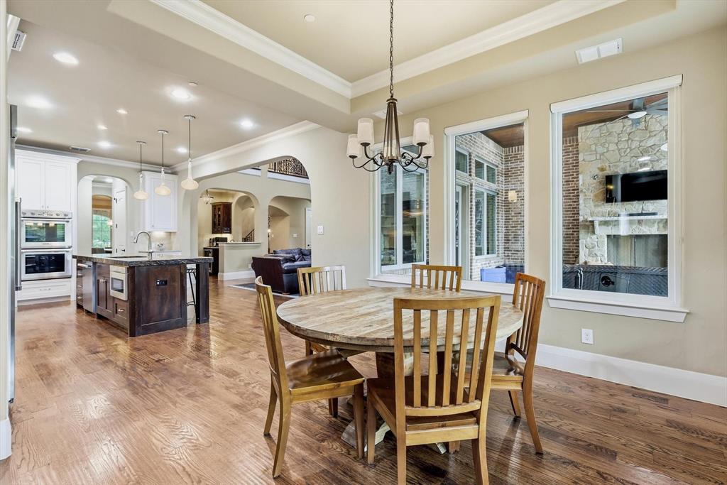 413 Saint Tropez Drive Property Photo 13