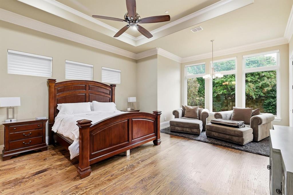 413 Saint Tropez Drive Property Photo 14