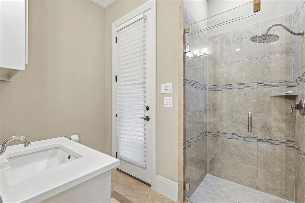 413 Saint Tropez Drive Property Photo 21