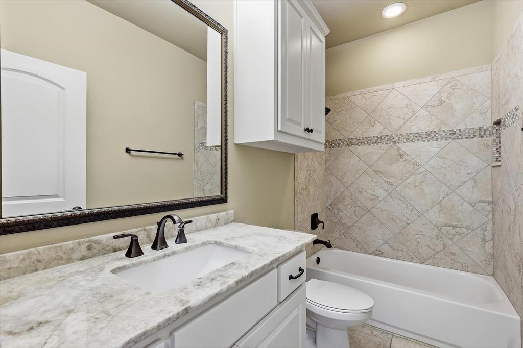 413 Saint Tropez Drive Property Photo 28