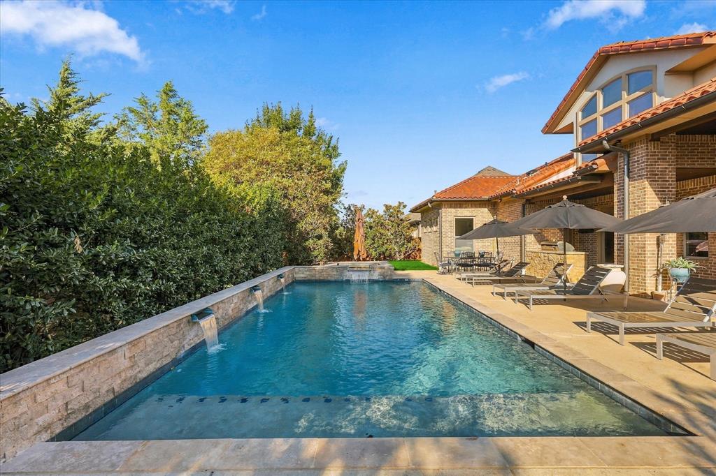 413 Saint Tropez Drive Property Photo 33