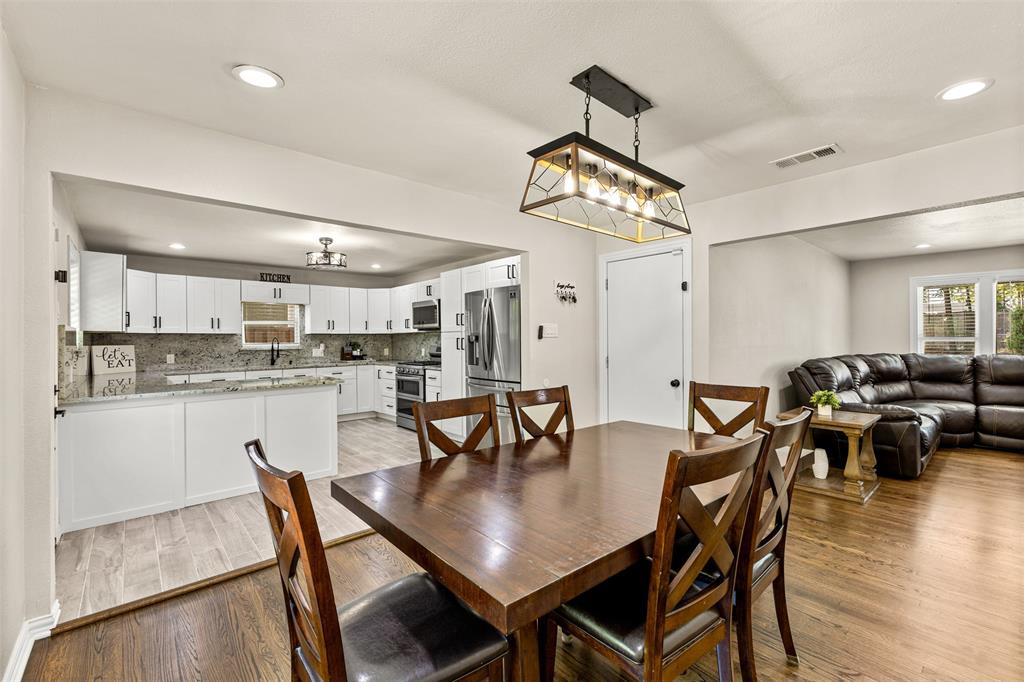 3315 Tooms Street Property Photo 8