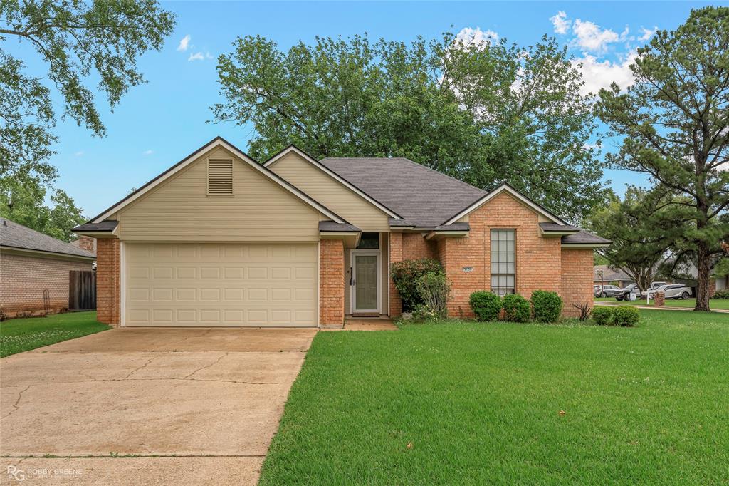 5138 Heatherten Drive Property Photo 1