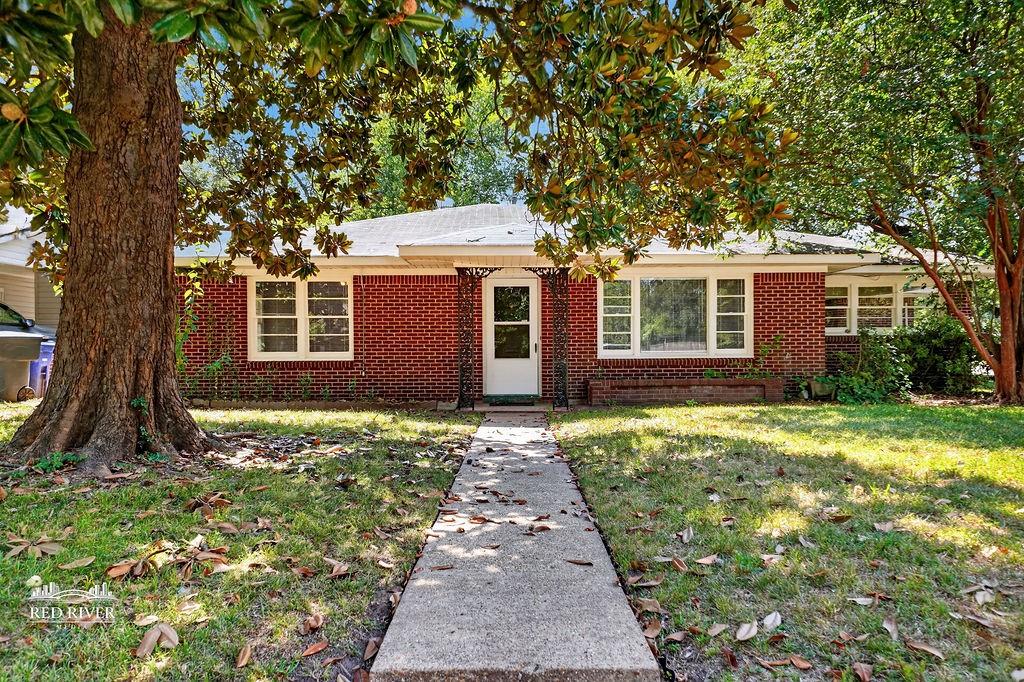 159 Bruce Avenue Property Photo 1