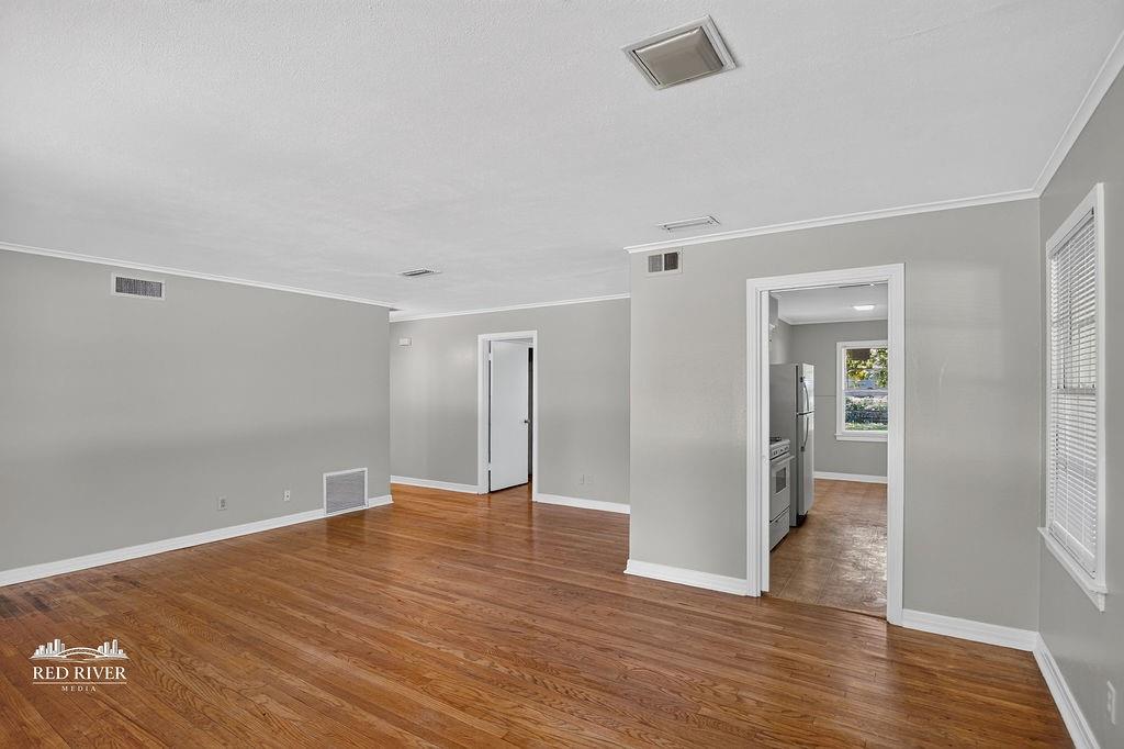 159 Bruce Avenue Property Photo 7
